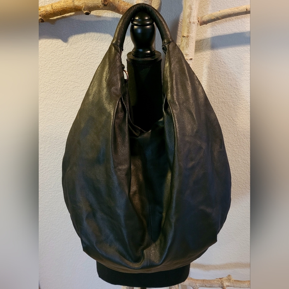 ANTHROPOLOGIE Ultimate Hobo Bag (Matte Finish/Lamb Leather) - Picture 8 of 12